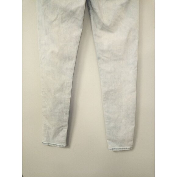 Denizen from Levi's Bleach Washed Low Rise Jeggings Size 2 - Picture 6 of 10